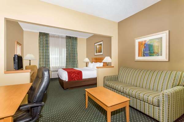 Suite - Baymont Inn & Suites Billings - I-90, Exit 446