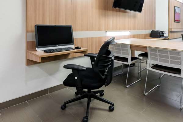 Conference Area - Microtel Inn & Suites by Wyndham Monahans - I-20, Exit 80