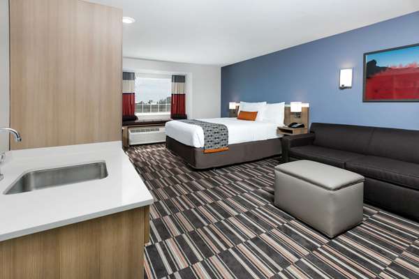 Suite - Microtel Inn & Suites by Wyndham Monahans - I-20, Exit 80