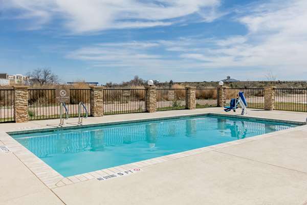 Pool - Microtel Inn & Suites by Wyndham Monahans - I-20, Exit 80
