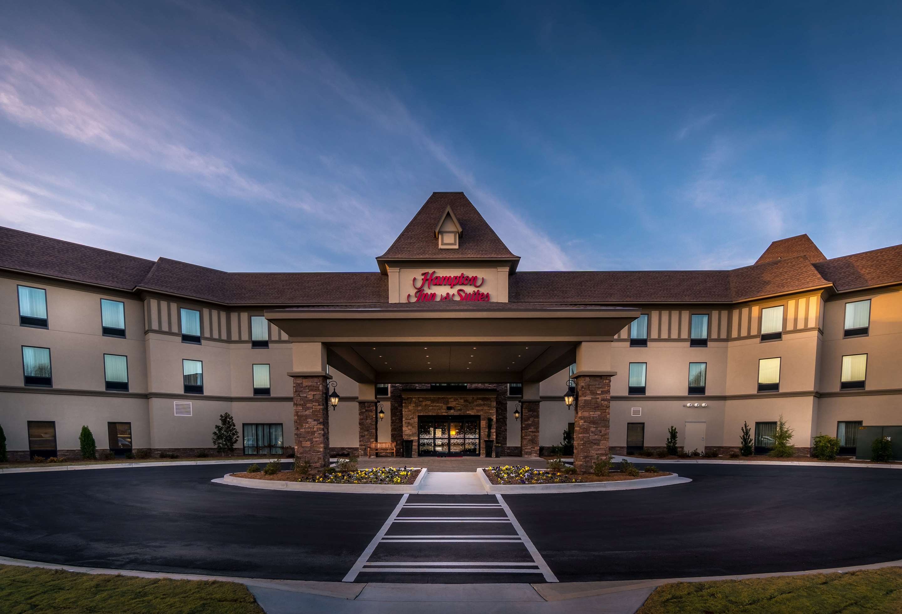 Exterior | Hampton Inn & Suites Braselton