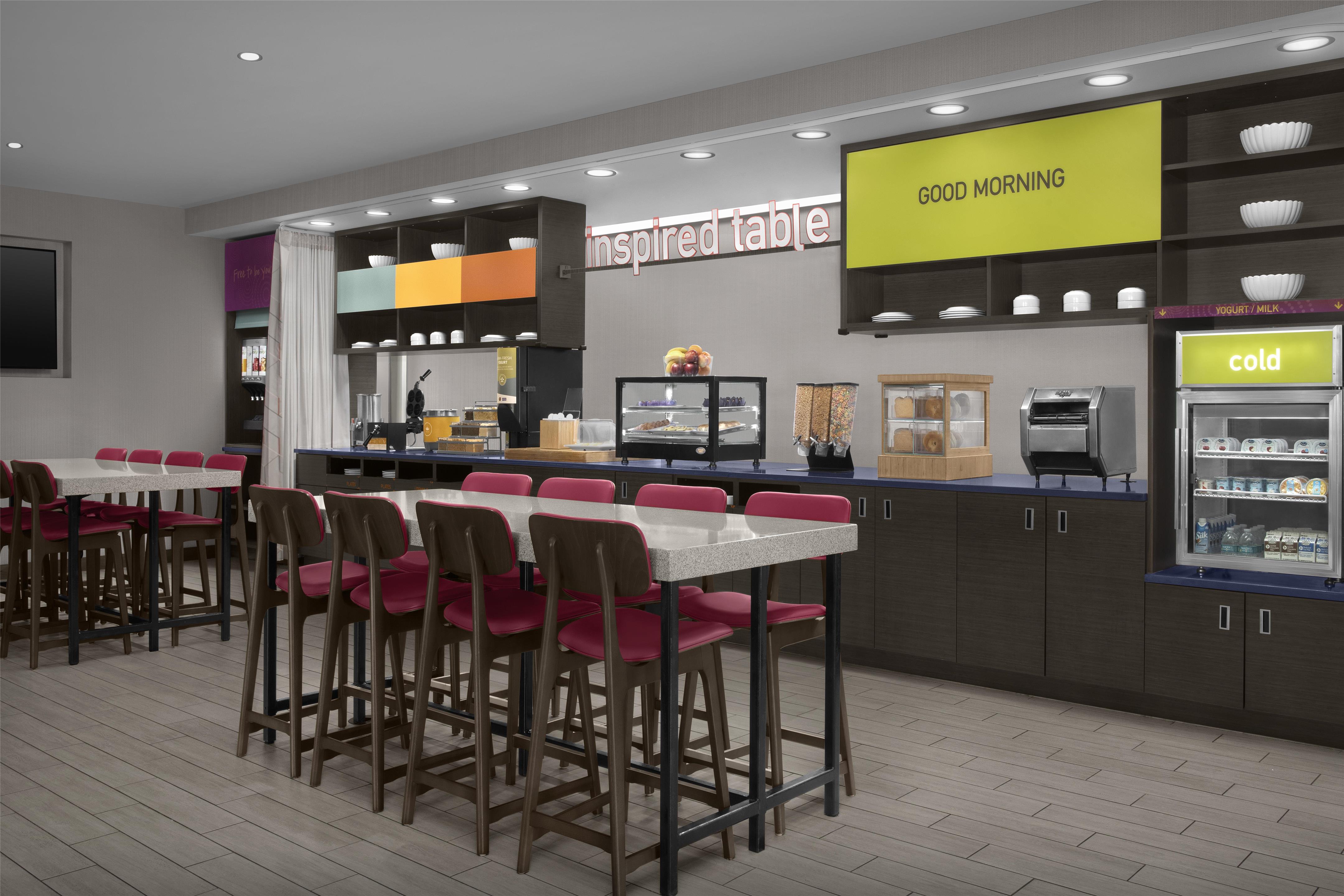 Breakfast Area | Home2 Suites by Hilton Arundel Mills/BWI Airport