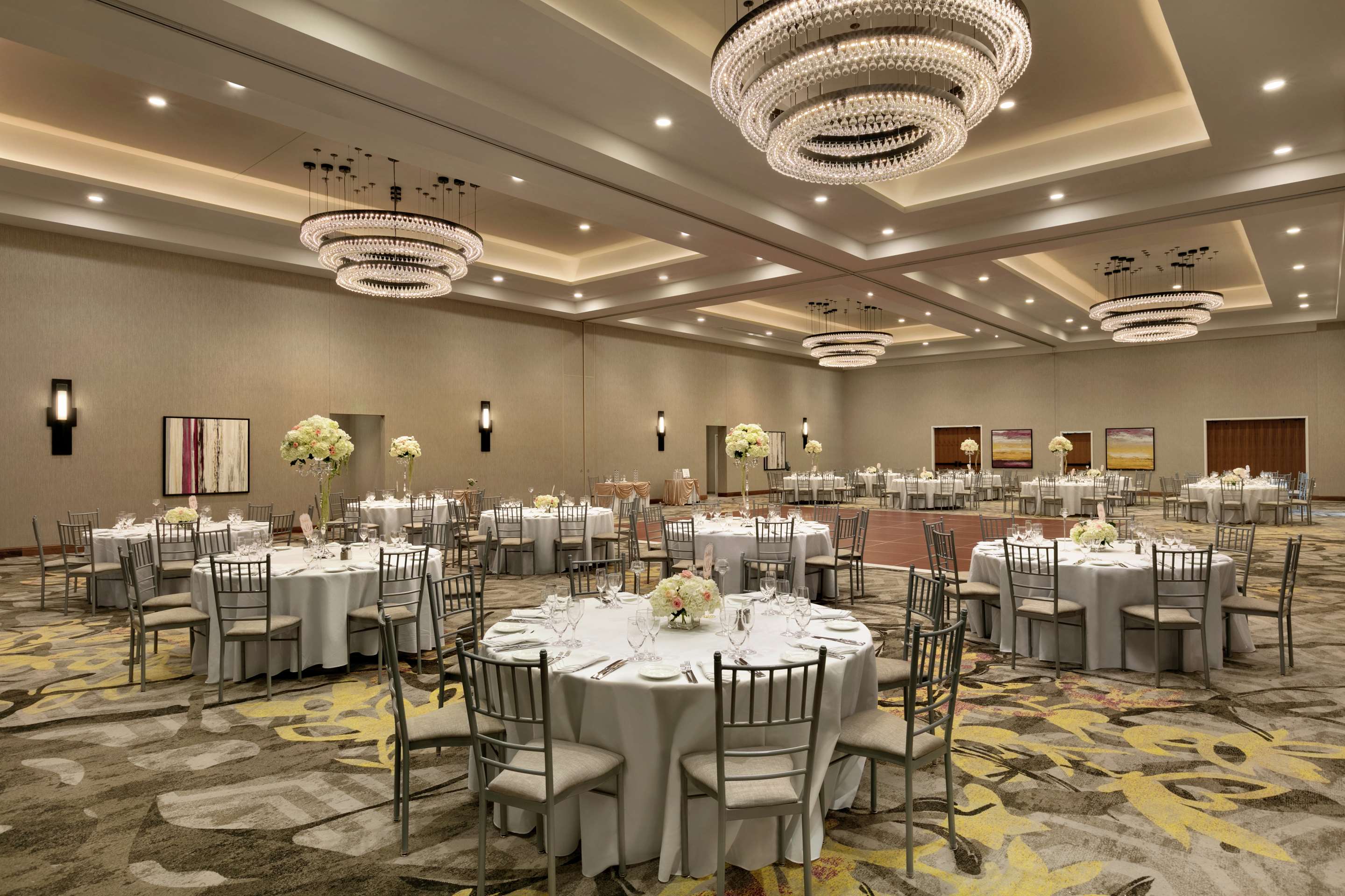 Restaurant | Embassy Suites by Hilton Berkeley Heights