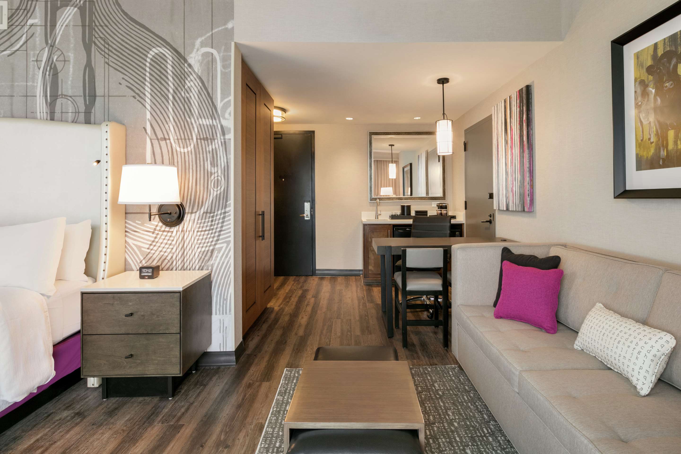 Guest room
