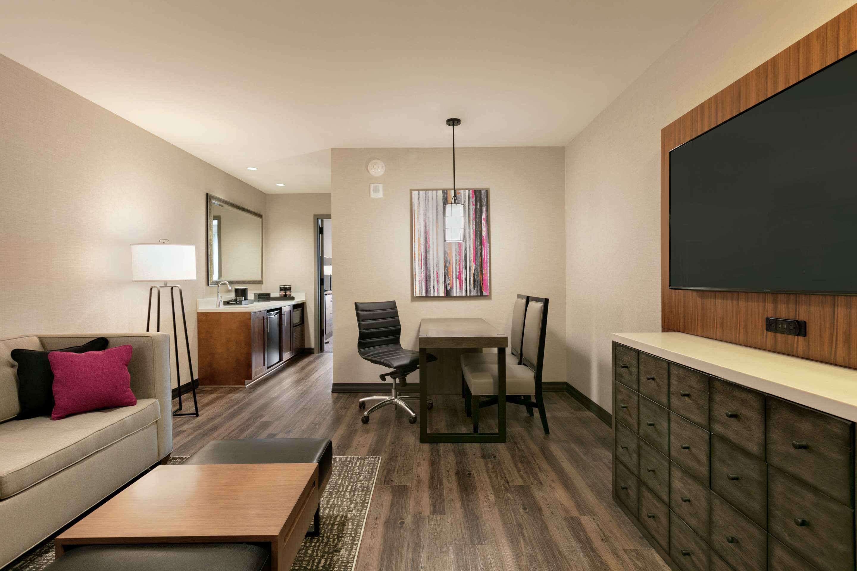 Guest room