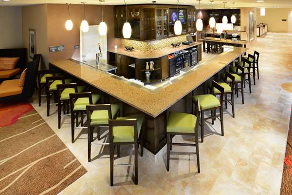 Bar - Hilton Garden Inn Airport Greensboro - I-40, Exit 210