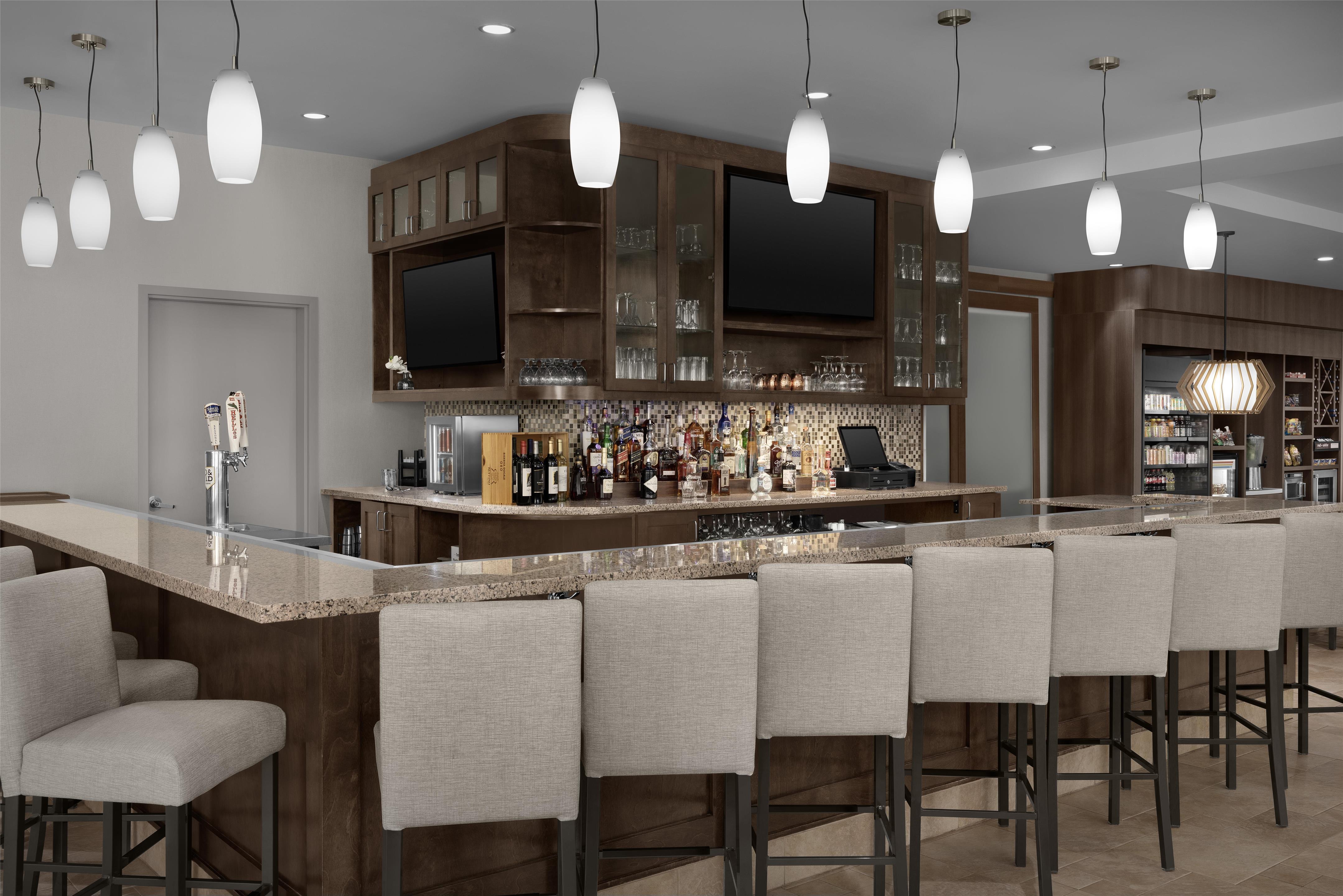BarLounge | Hilton Garden Inn Greensboro Airport