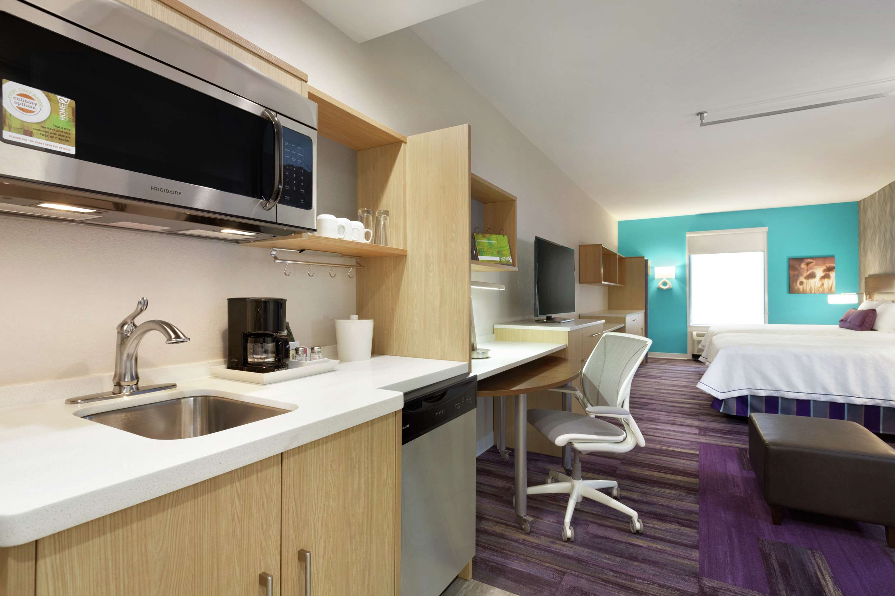 Guest room