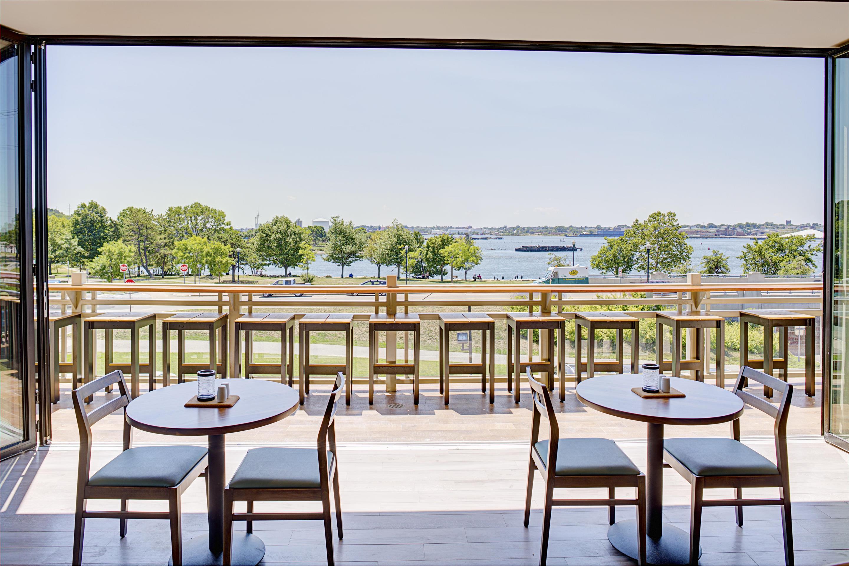 Restaurant | Hilton Garden Inn Providence