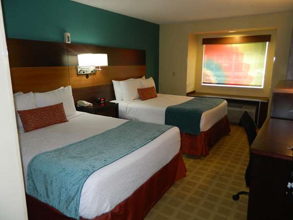  - Best Western Plus Harrisburg Mechanicsburg Hotel Enola - I-81, Exit 61