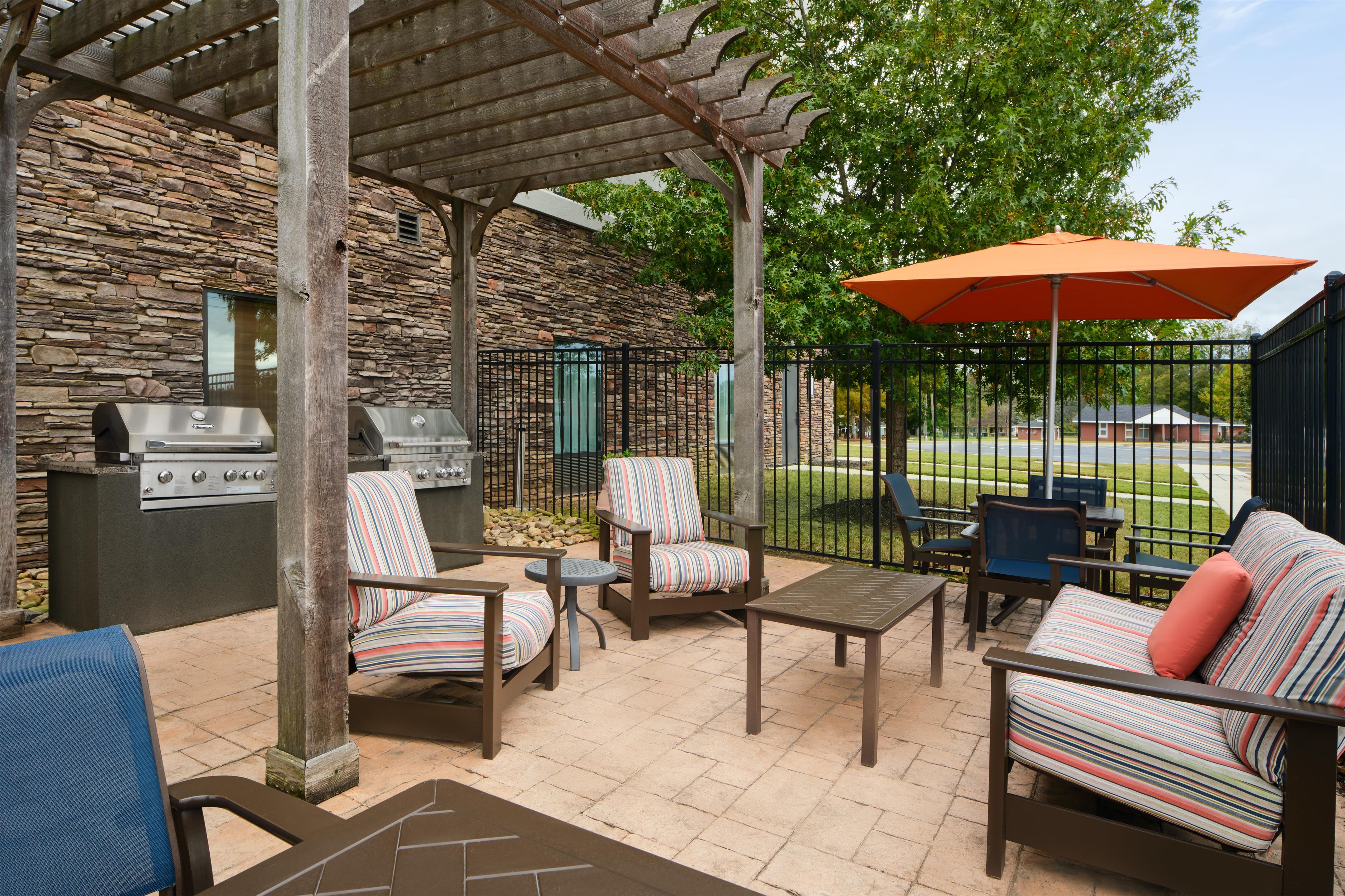 Exterior | Hampton Inn Waynesboro