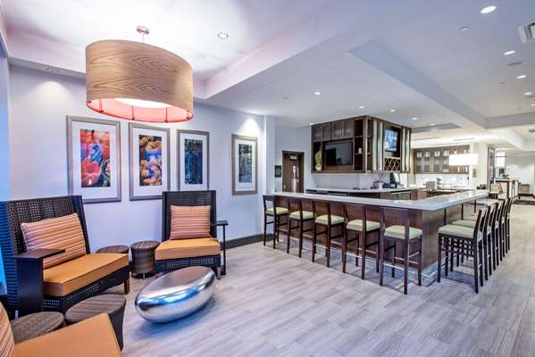 Bar - Hilton Garden Inn Minneapolis Airport Bloomington