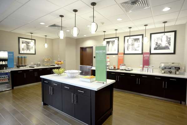 Restaurant - Hampton Inn & Suites Ponca City