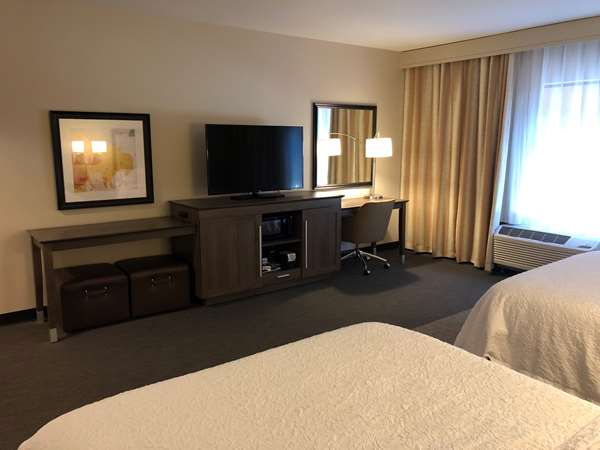  - Hampton Inn & Suites Ponca City