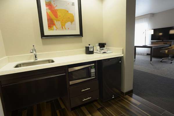  - Hampton Inn & Suites Ponca City