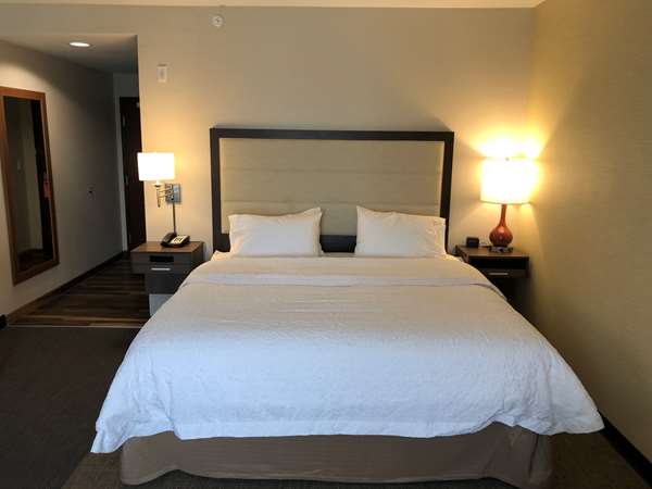  - Hampton Inn & Suites Ponca City