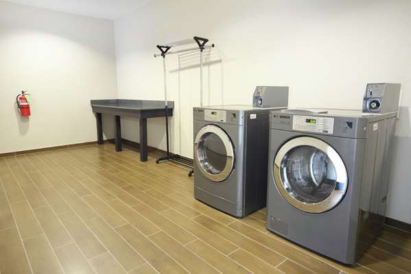  - Hampton Inn & Suites Ponca City