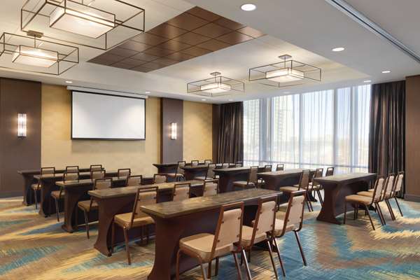  - Hilton Garden Inn Downtown Calgary