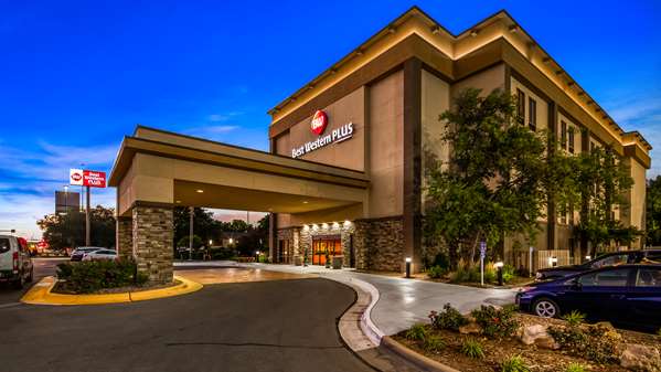 Exterior view - Best Western Plus Wichita West Airport Inn
