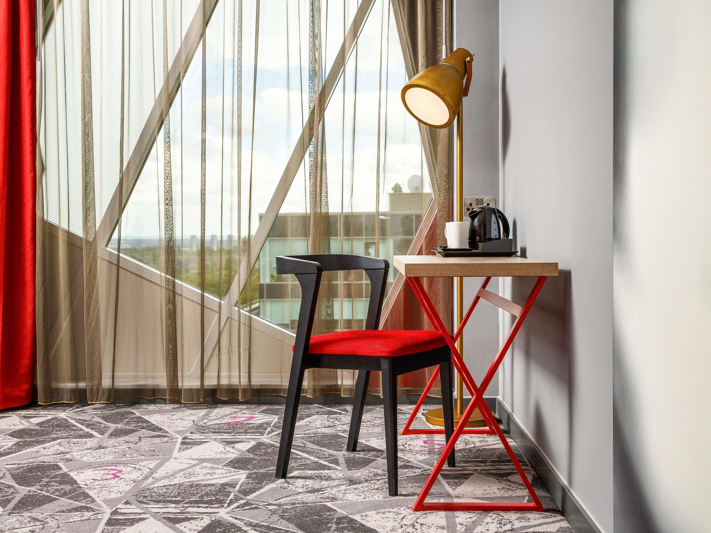 ibis Styles London Ealing Room Type - The Family ibis Styles London Ealing Room Type - The Family