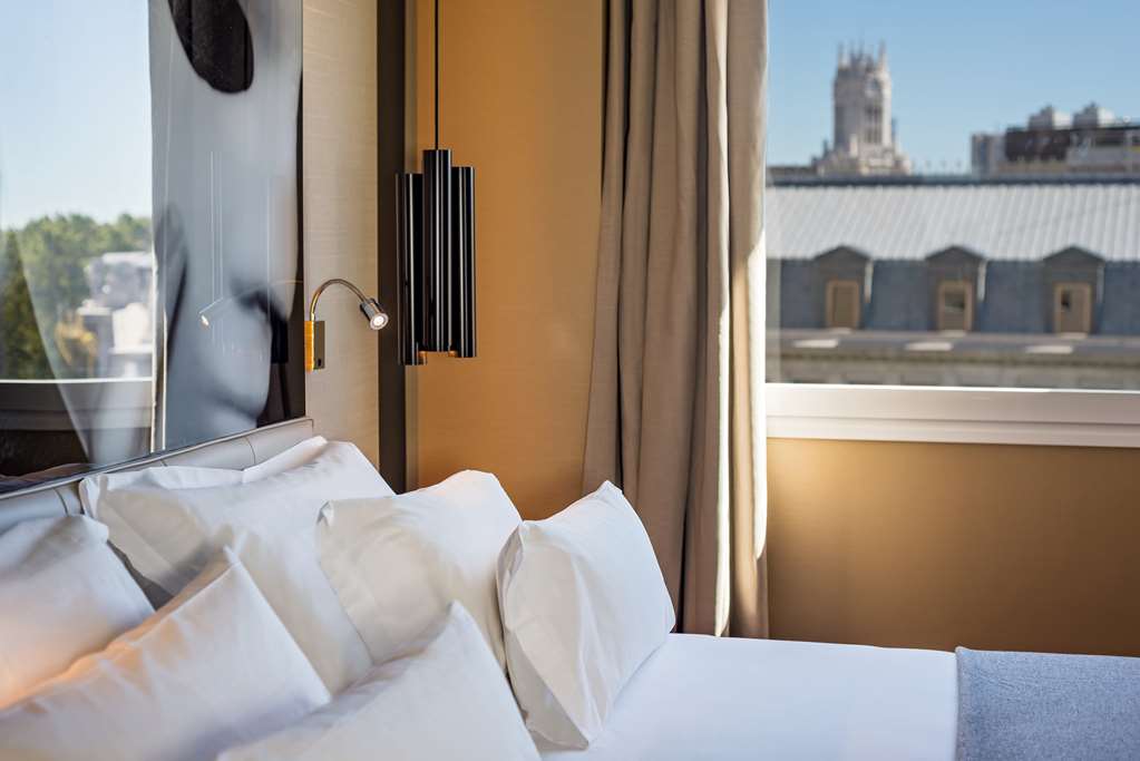Guest photo