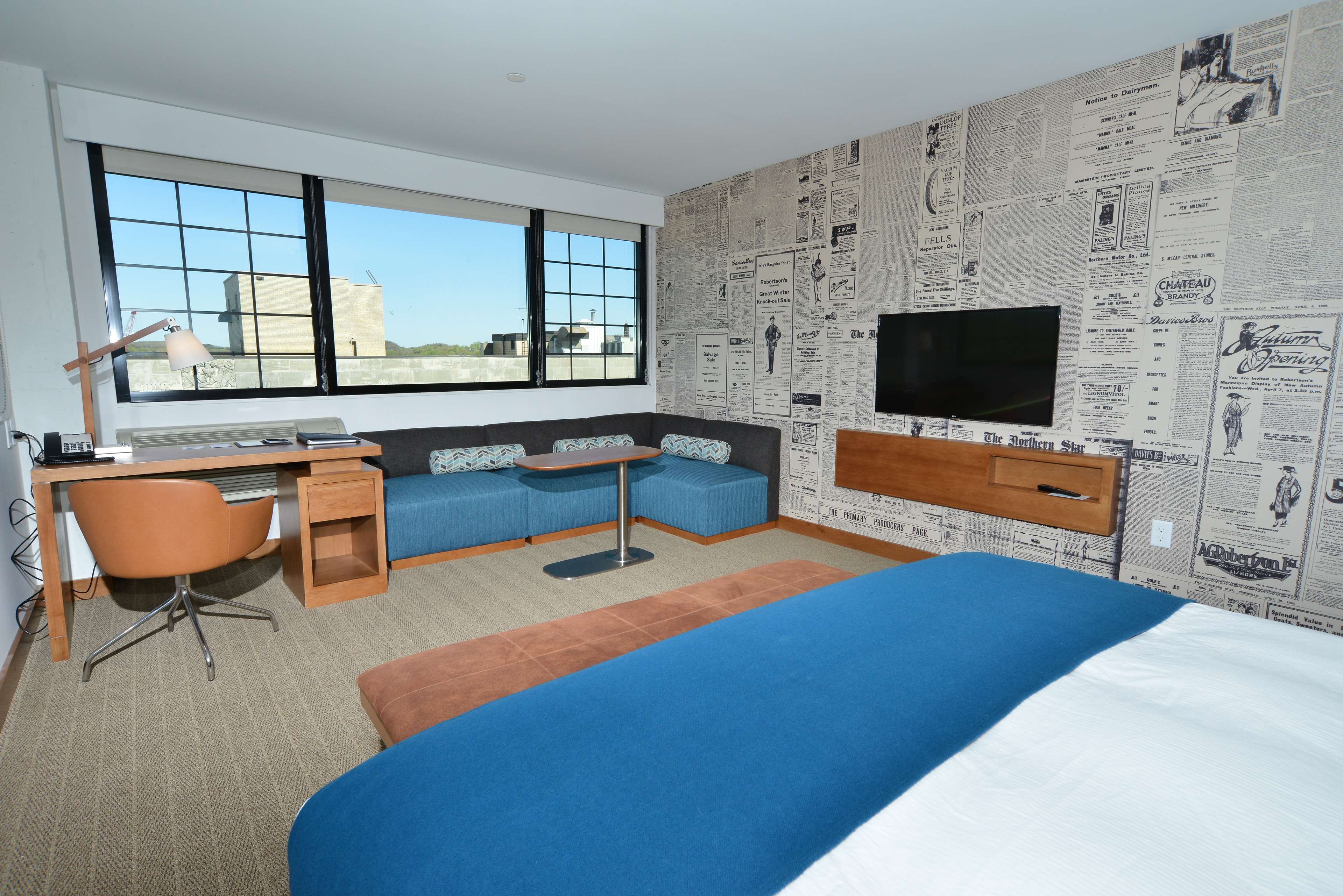 The Lismore Hotel Eau Claire - a DoubleTree by Hilton Hotel - Tap to explore photos
