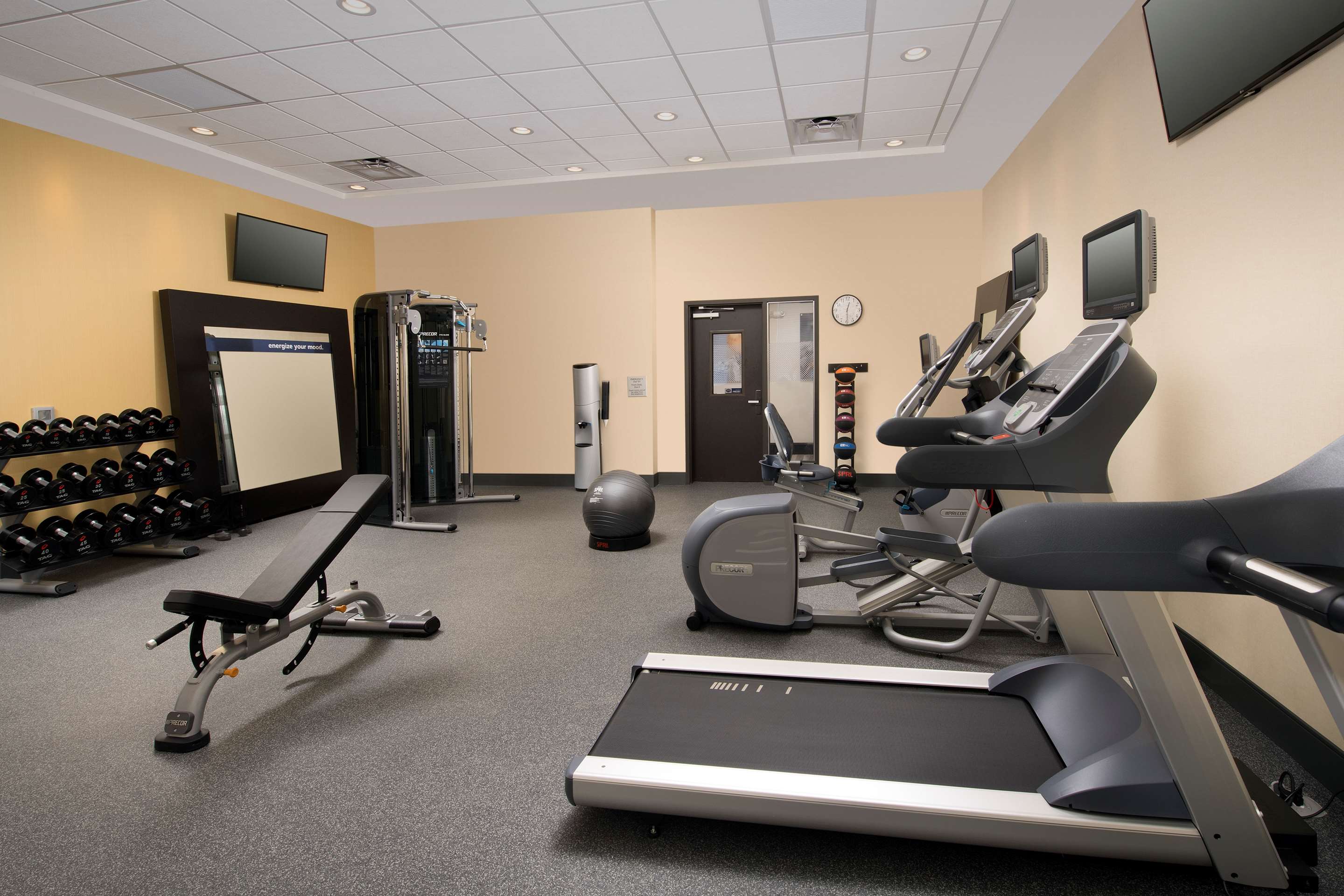 Health club fitness center gym | Hampton Inn Huntsville/Village of Providence, AL