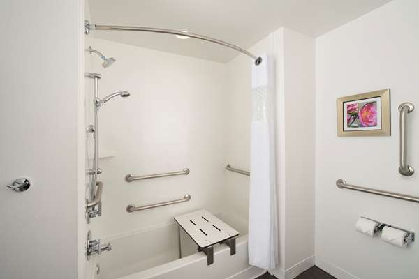  - Hampton Inn Village of Providence Huntsville