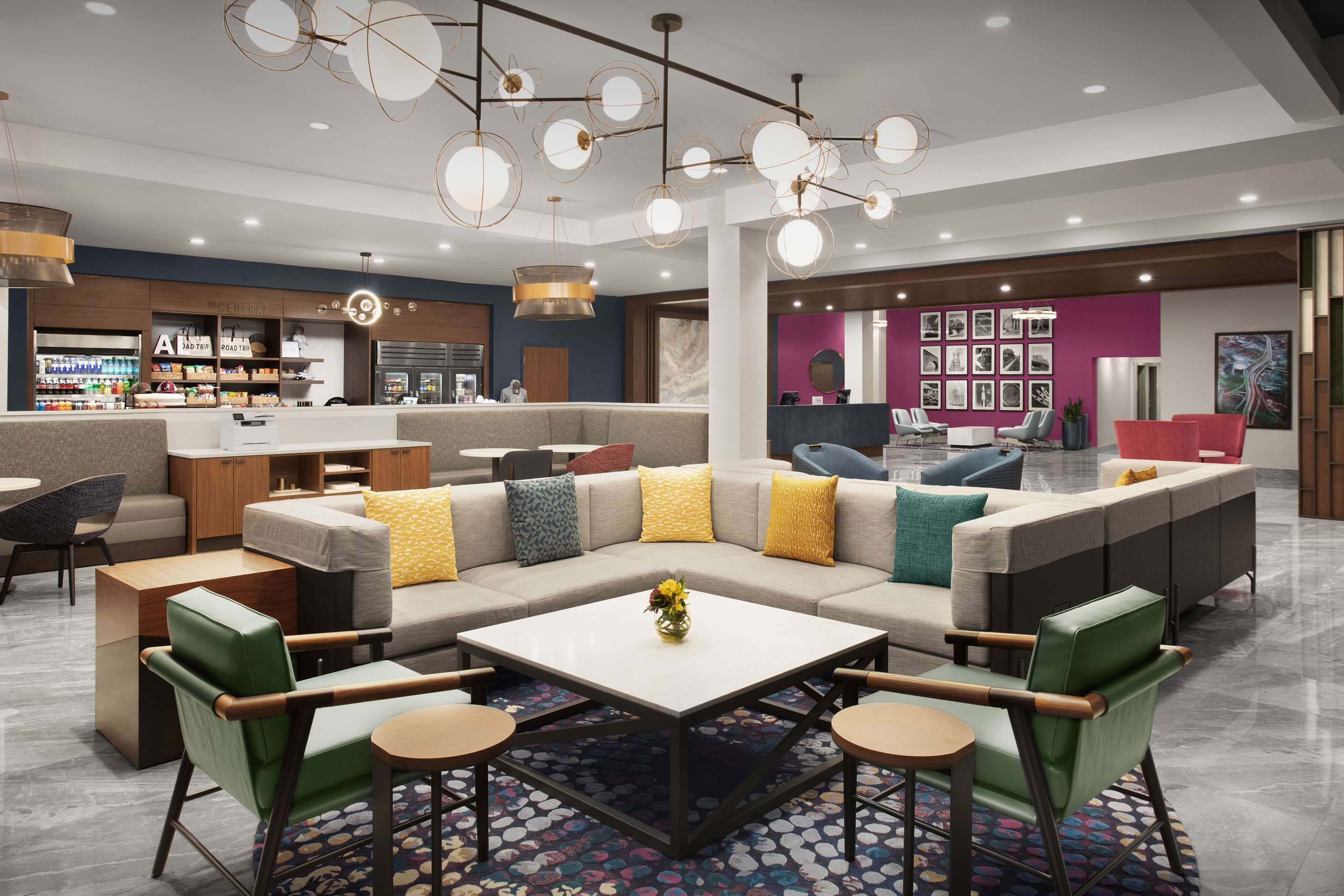 Lobby | Hampton Inn Huntsville/Village of Providence