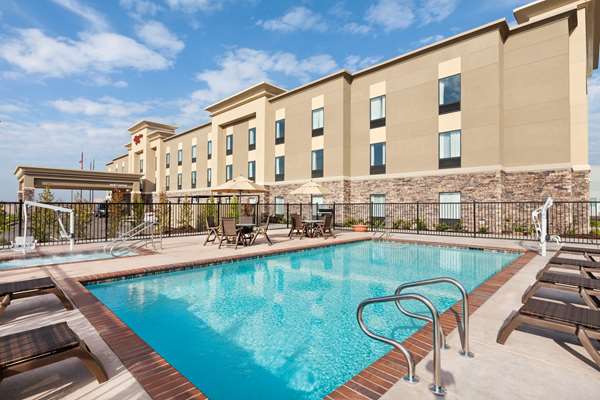 Pool - Hampton Inn Turlock