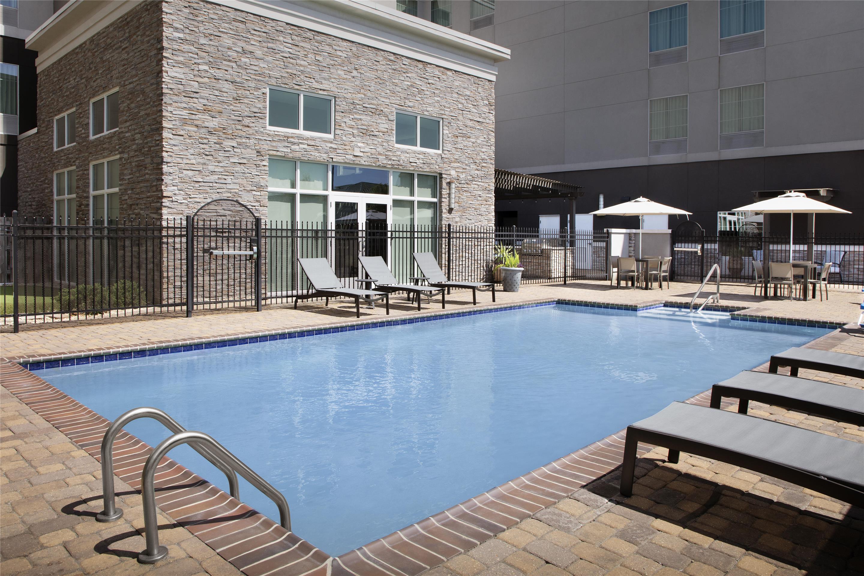 Pool | Homewood Suites by Hilton Metairie New Orleans