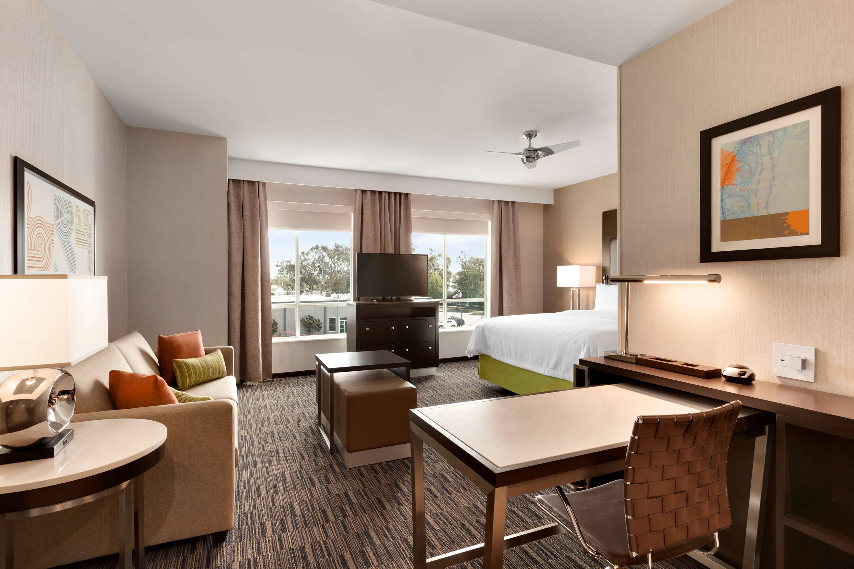 Guest room