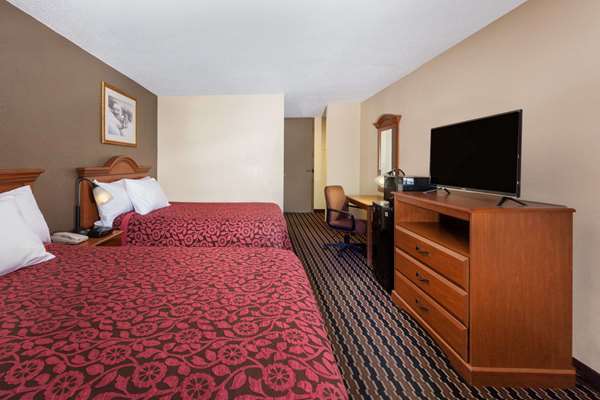  - Days Inn Albion - I-94, Exit 121