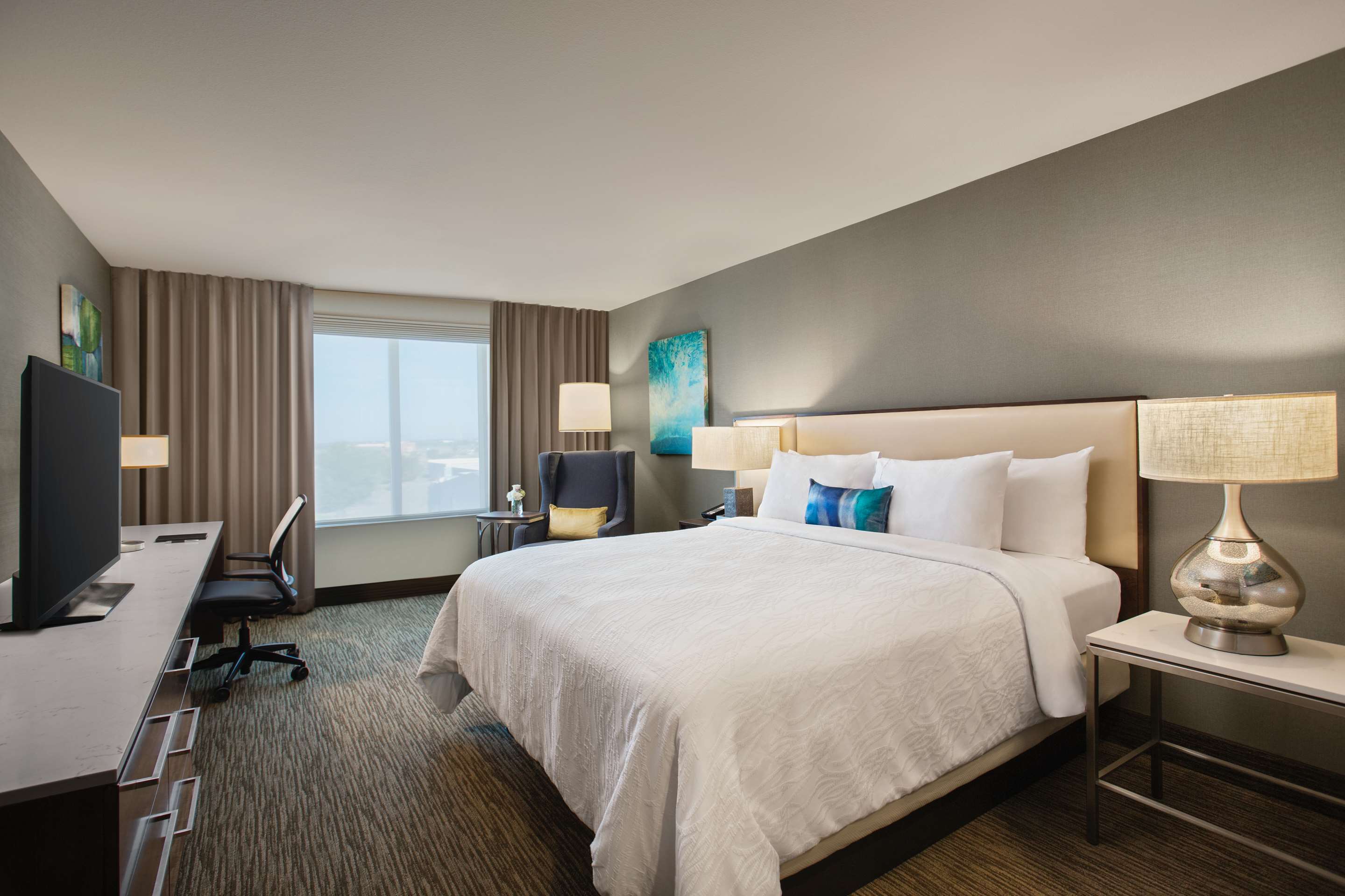 Guest room
