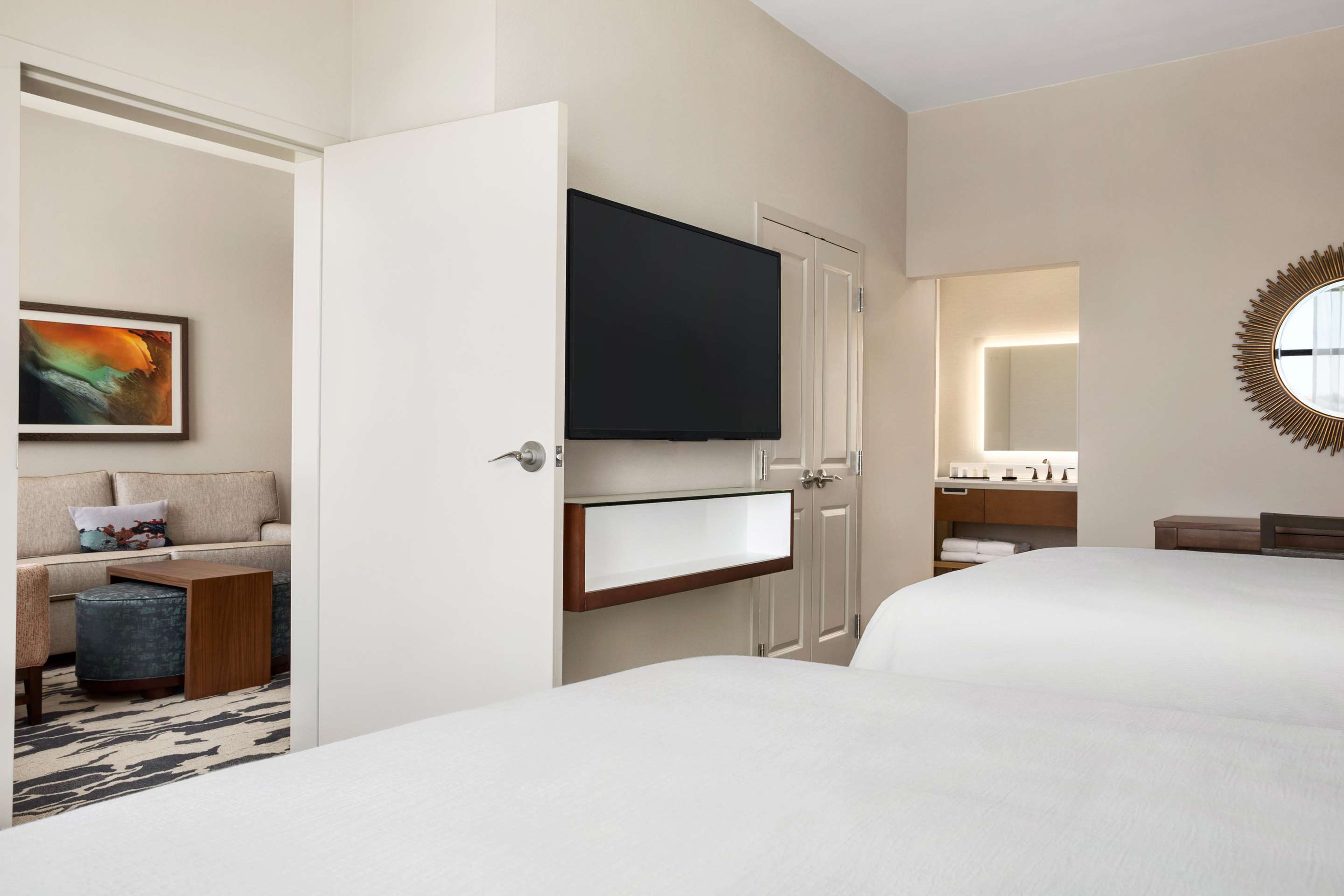 Guest room
