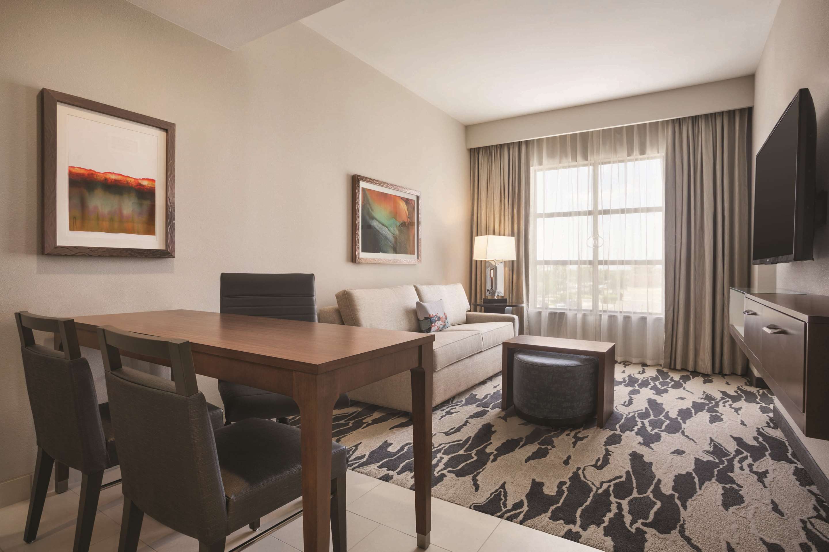 Guest room