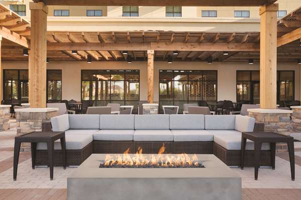 Restaurant - Embassy Suites Convention Center McAllen