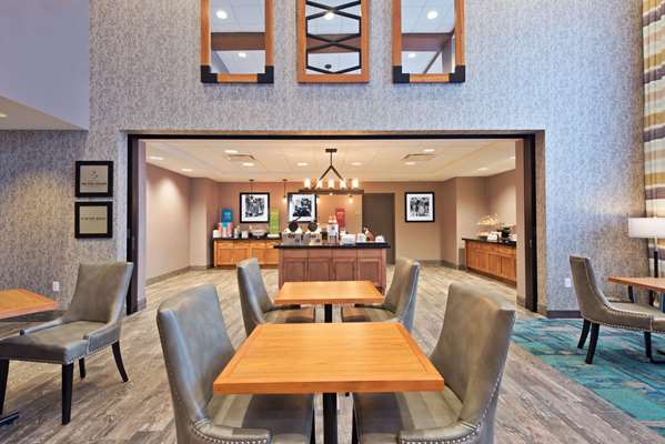 Restaurant - Hampton Inn & Suites North Huntingdon - I-76, Exit 67