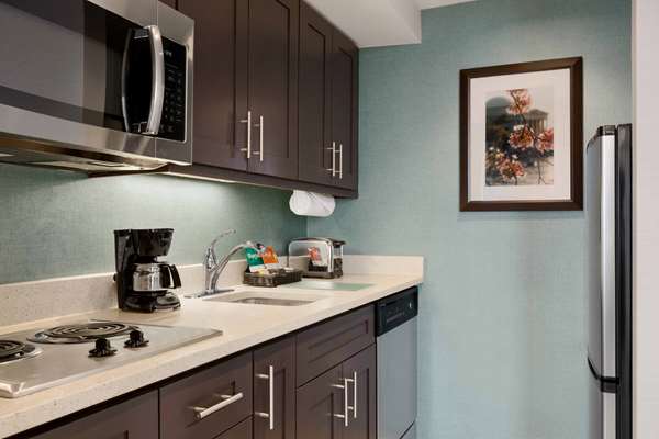  - Homewood Suites by Hilton Convention Center DC