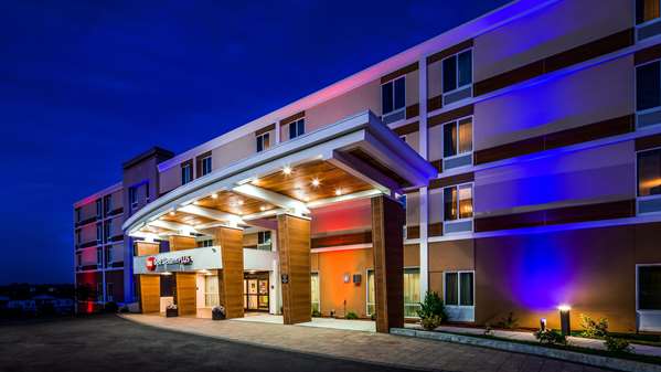 Exterior view - Best Western North Shore Hotel Danvers - I-95, Exit 70