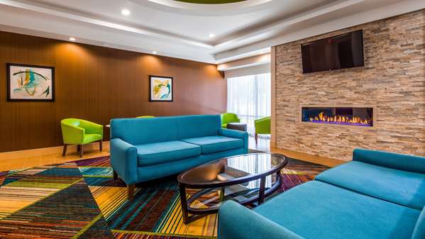  - Best Western North Shore Hotel Danvers - I-95, Exit 70