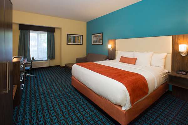  - Best Western North Shore Hotel Danvers - I-95, Exit 70