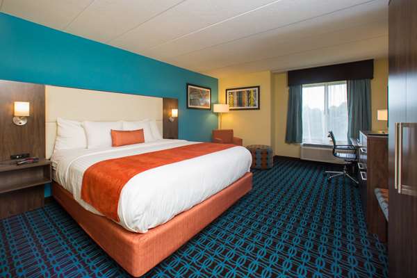  - Best Western North Shore Hotel Danvers - I-95, Exit 70