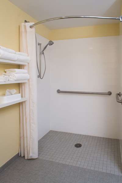  - Best Western North Shore Hotel Danvers - I-95, Exit 70