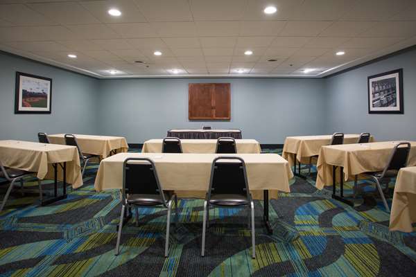  - Best Western North Shore Hotel Danvers - I-95, Exit 70