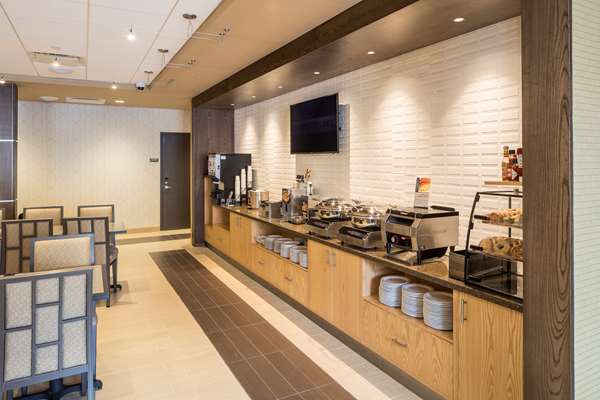 Restaurant - Best Western Plus Inn at Franciscan Square Steubenville