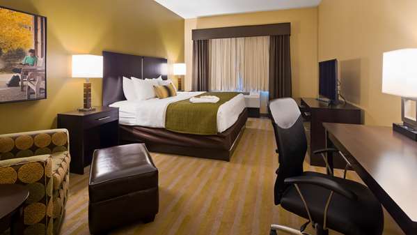  - Best Western Plus Inn at Franciscan Square Steubenville