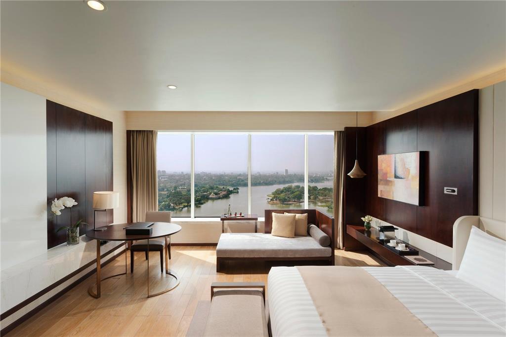 MELIA YANGON-guestroom-Guest Room,On-Site.jpg