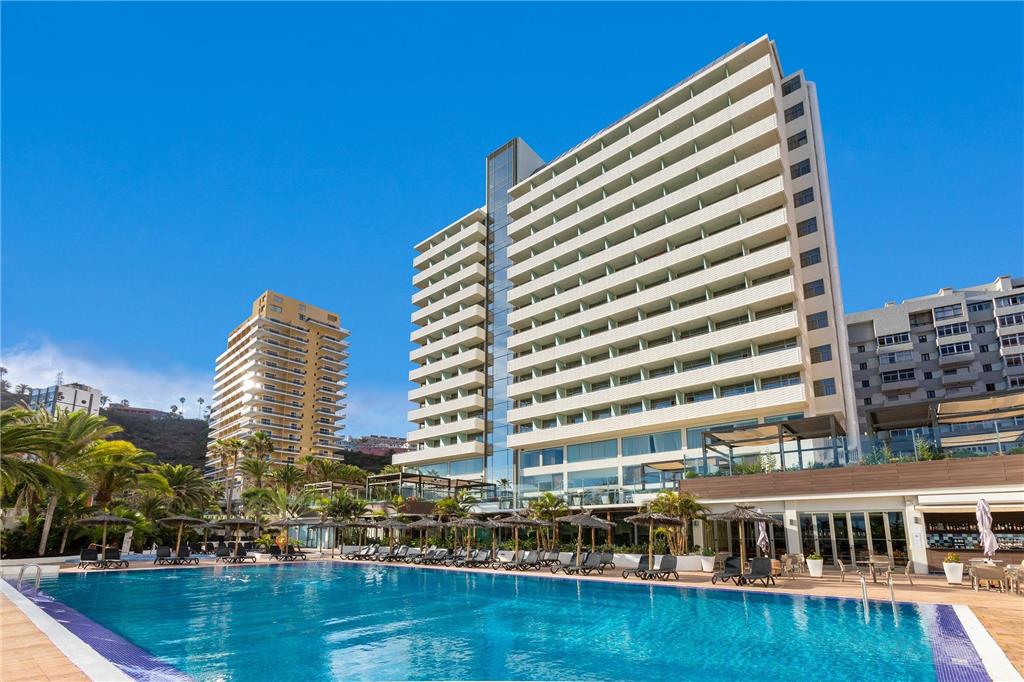 SOL COSTA ATLANTIS TENERIFE-guestroom-Guest Room,Guest Room Amenity,Pool,Architecture,On-Site,Outdoor/Exterior,City,Exterior View of Building.jpg