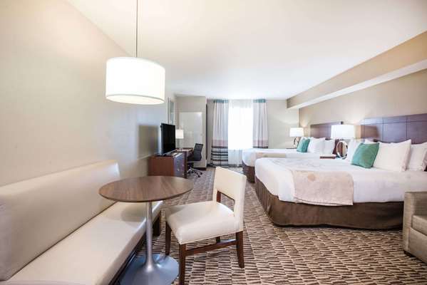  - Hawthorn Suites by Wyndham St Clairsville - I-70, Exit 218